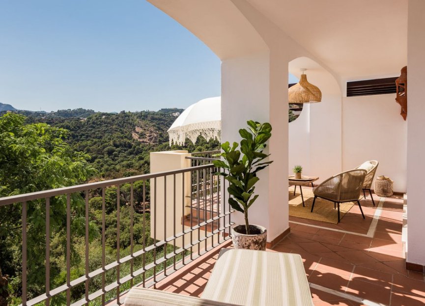 Resale - Apartment - Middle Floor Apartment - Benahavís - Los Arqueros