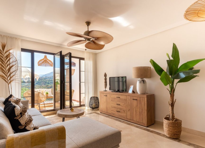 Resale - Apartment - Middle Floor Apartment - Benahavís - Los Arqueros