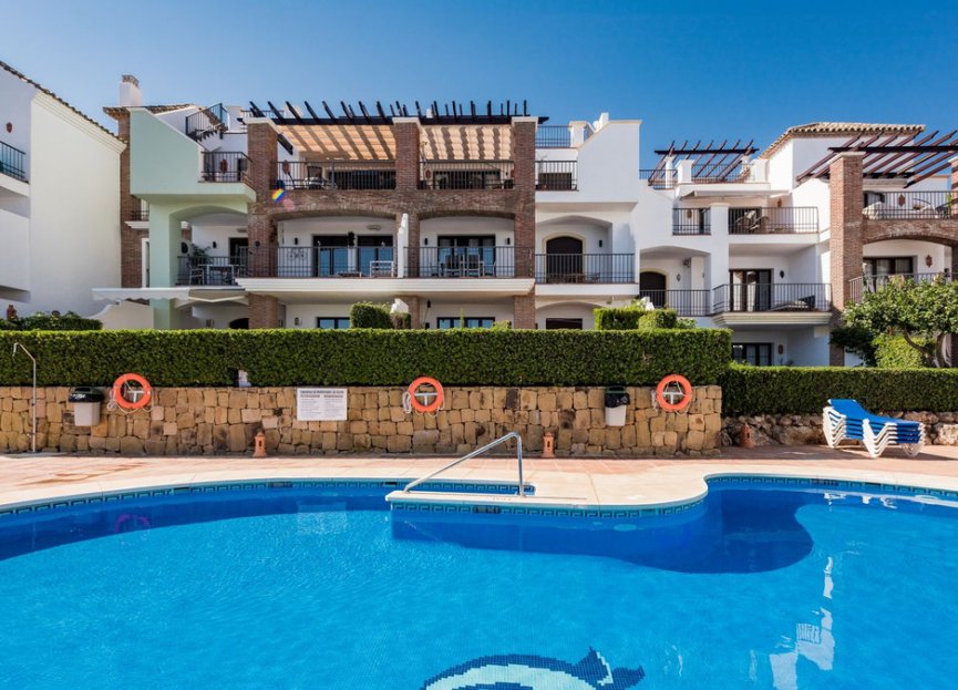 Resale - Apartment - Middle Floor Apartment - Benahavís - Los Arqueros