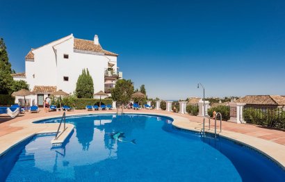 Resale - Apartment - Middle Floor Apartment - Benahavís - Los Arqueros