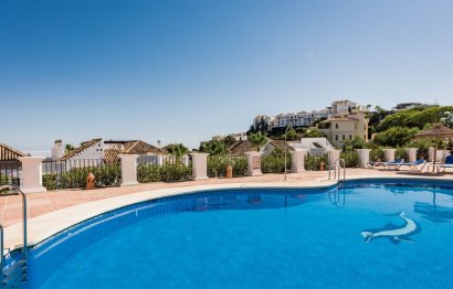 Resale - Apartment - Middle Floor Apartment - Benahavís - Los Arqueros