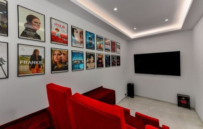 Resale - House - Detached Villa - Manilva - Manilva Centro