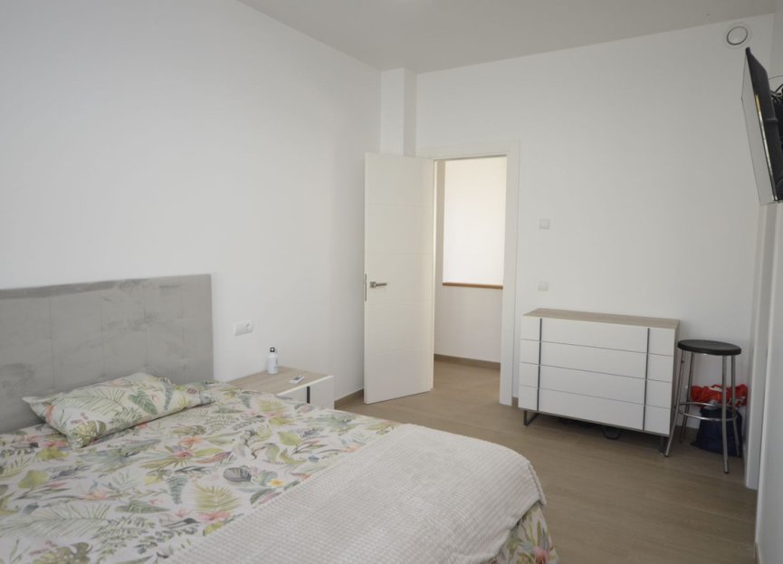 Resale - House - Detached Villa - Manilva - Manilva Centro