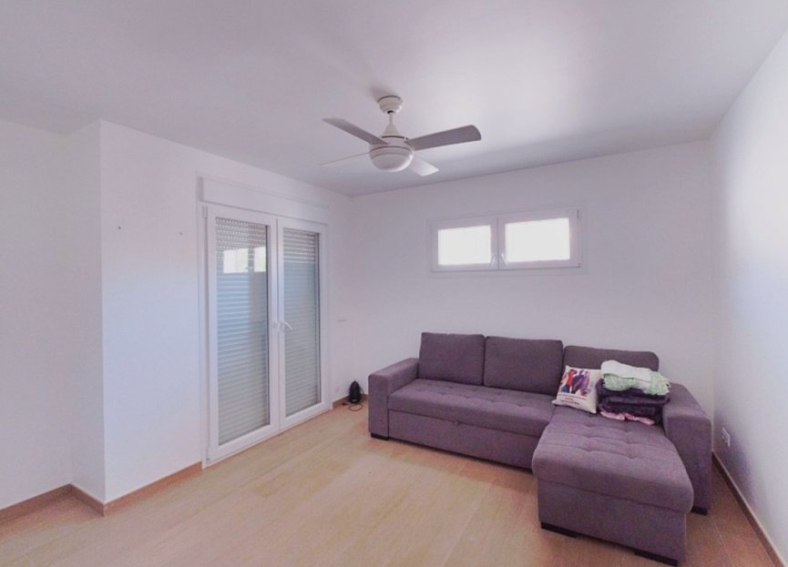 Resale - House - Detached Villa - Manilva - Manilva Centro