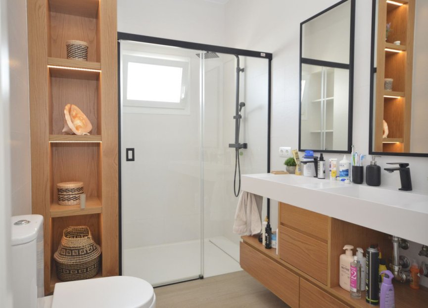 Resale - House - Detached Villa - Manilva - Manilva Centro