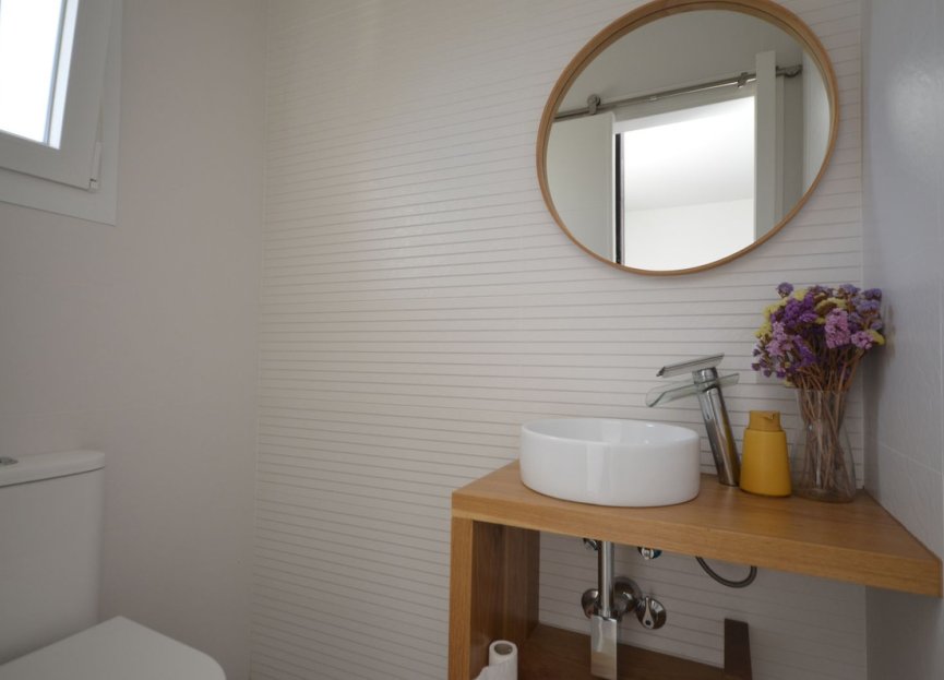 Resale - House - Detached Villa - Manilva - Manilva Centro