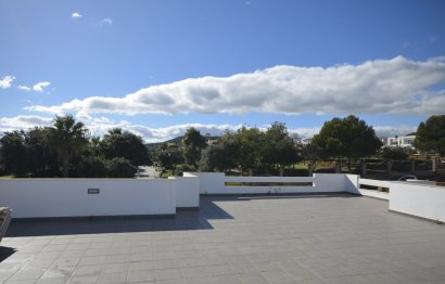 Resale - House - Detached Villa - Manilva - Manilva Centro