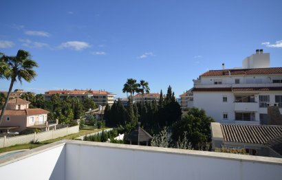 Resale - House - Detached Villa - Manilva - Manilva Centro