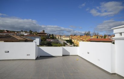 Resale - House - Detached Villa - Manilva - Manilva Centro