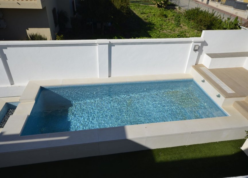 Resale - House - Detached Villa - Manilva - Manilva Centro