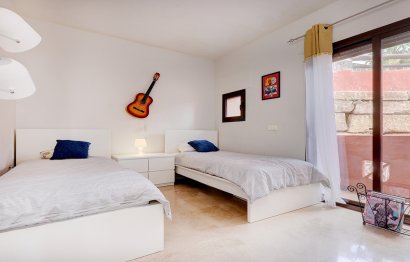 Resale - Ground floor apartment - Manilva - San Luis de Sabinillas