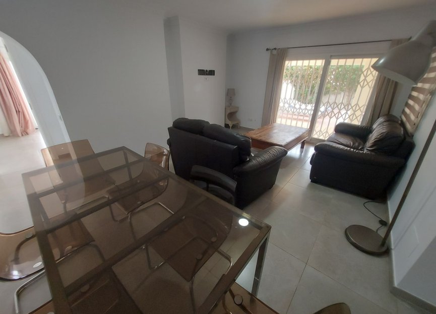 Resale - House - Detached Villa - Manilva - Manilva Centro