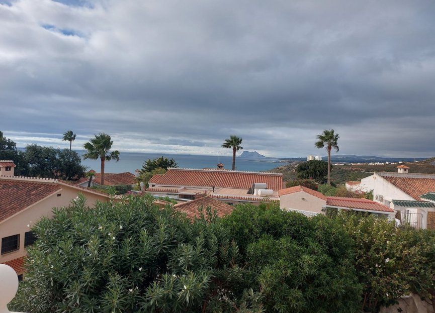 Resale - House - Detached Villa - Manilva - Manilva Centro