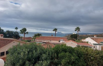 Resale - House - Detached Villa - Manilva - Manilva Centro