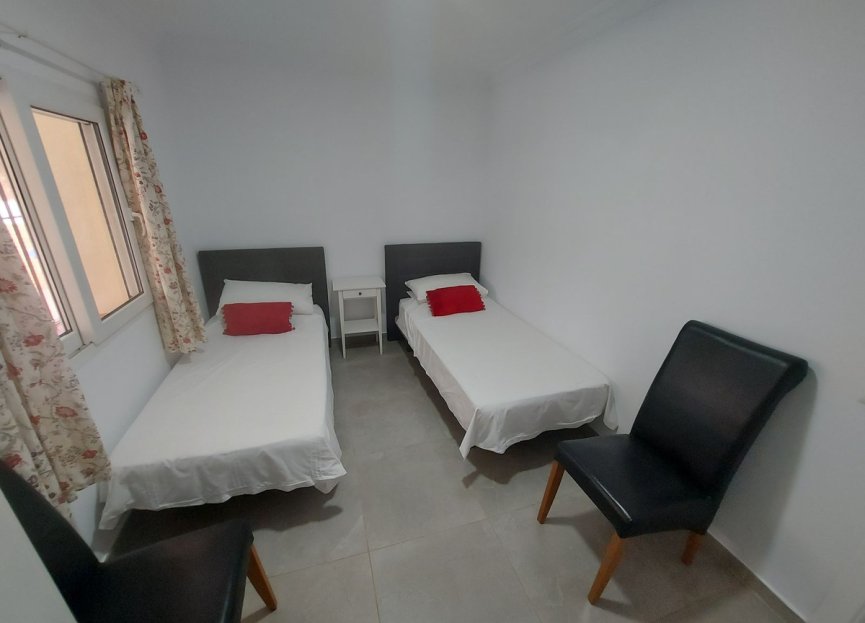 Resale - House - Detached Villa - Manilva - Manilva Centro