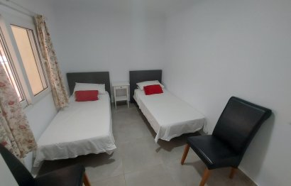 Resale - House - Detached Villa - Manilva - Manilva Centro