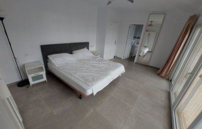 Resale - House - Detached Villa - Manilva - Manilva Centro