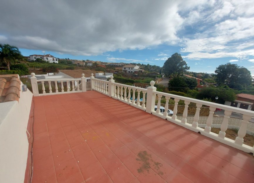 Resale - House - Detached Villa - Manilva - Manilva Centro