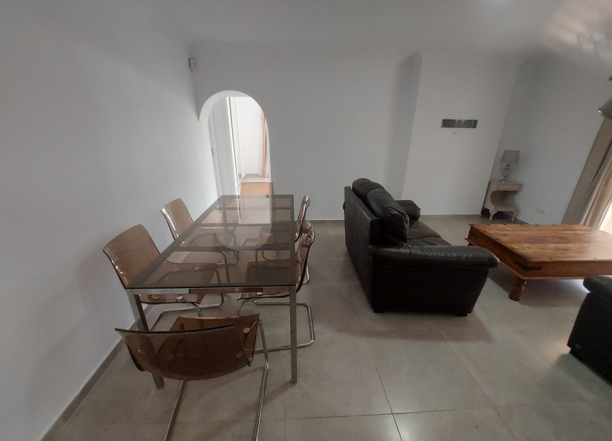 Resale - House - Detached Villa - Manilva - Manilva Centro