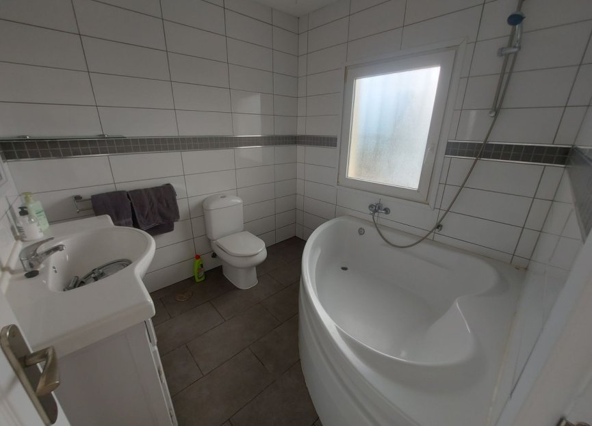 Resale - House - Detached Villa - Manilva - Manilva Centro