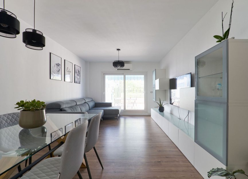 Resale - Ground floor apartment - Manilva - San Luis de Sabinillas