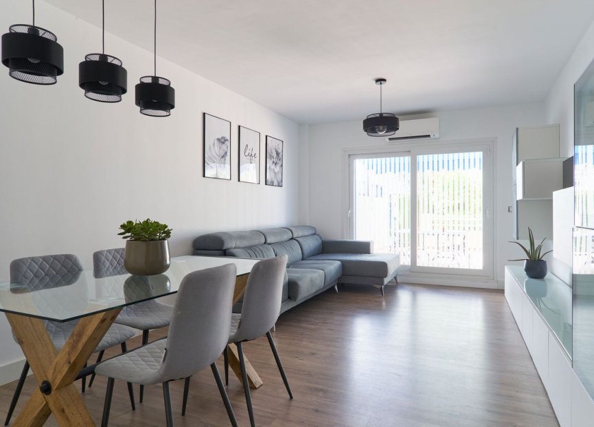 Resale - Ground floor apartment - Manilva - San Luis de Sabinillas