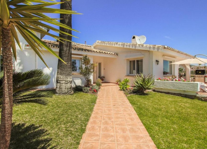 Resale - House - Detached Villa - Benalmádena - Torremuelle