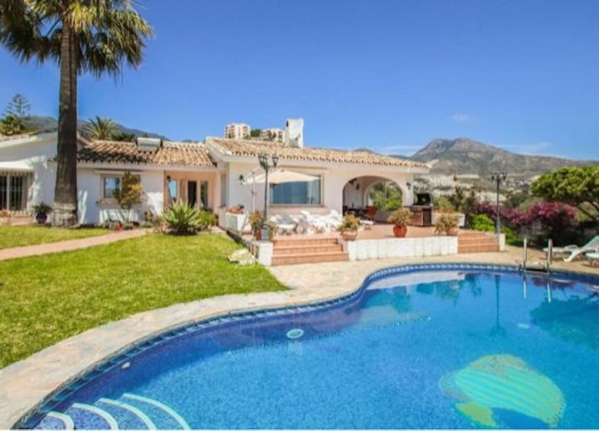 Resale - House - Detached Villa - Benalmádena - Torremuelle