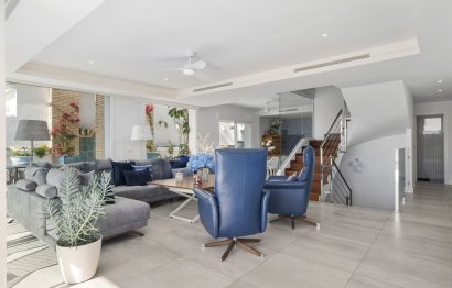 Resale - House - Detached Villa - Benalmádena - Benalmadena Centro