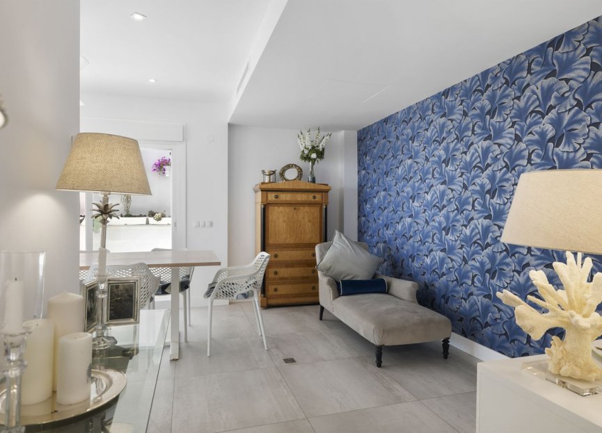 Resale - House - Detached Villa - Benalmádena - Benalmadena Centro