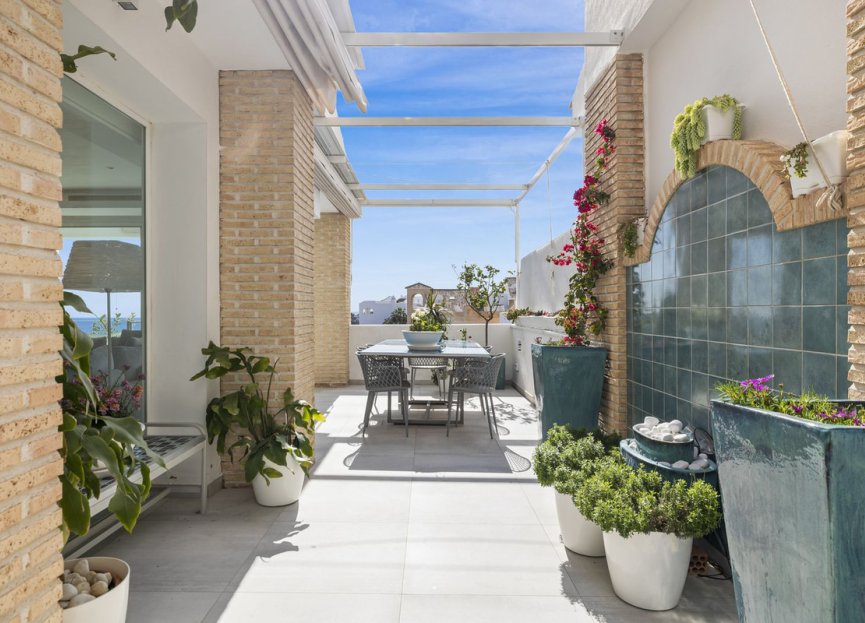 Resale - House - Detached Villa - Benalmádena - Benalmadena Centro