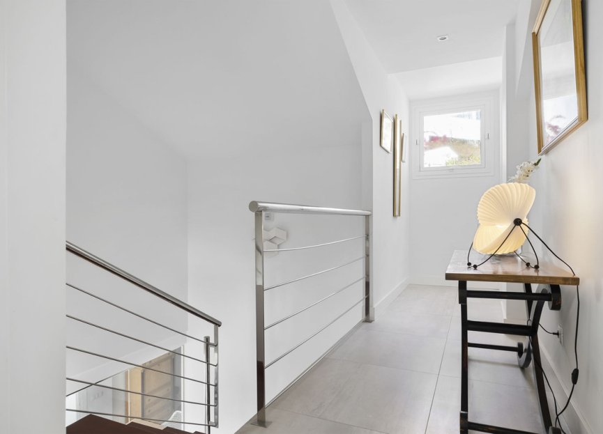 Resale - House - Detached Villa - Benalmádena - Benalmadena Centro