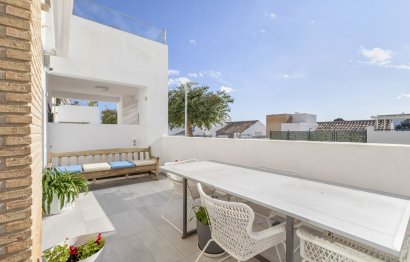 Resale - House - Detached Villa - Benalmádena - Benalmadena Centro