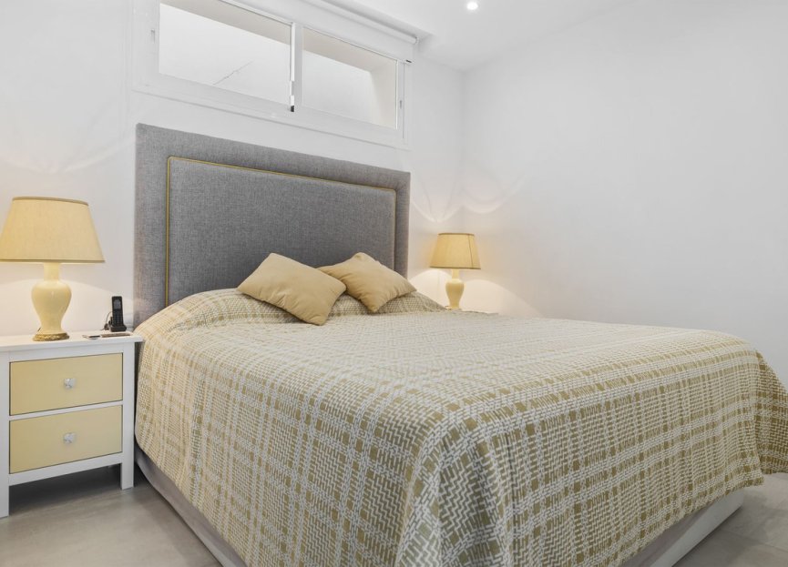 Resale - House - Detached Villa - Benalmádena - Benalmadena Centro