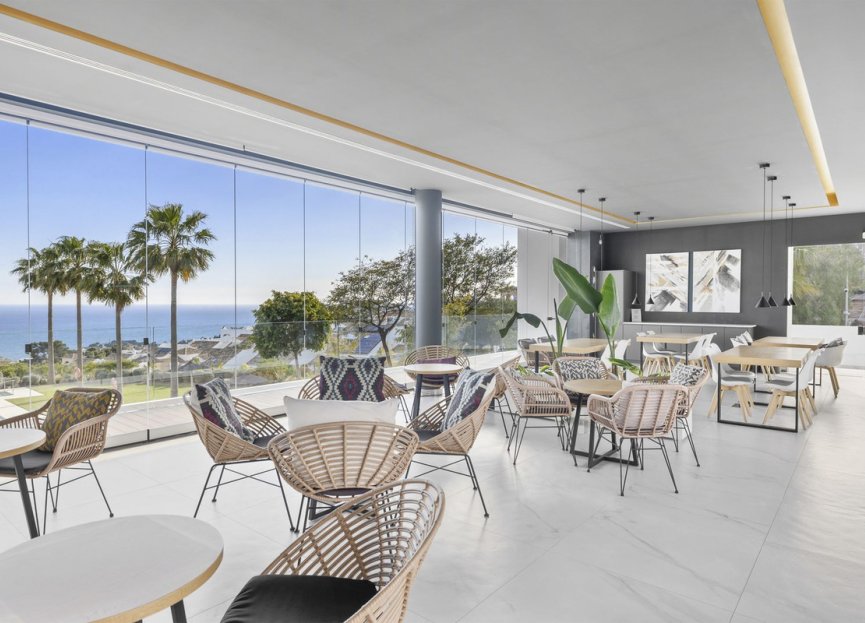 Resale - House - Detached Villa - Benalmádena - Benalmadena Centro