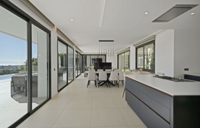 Reventa - House - Detached Villa - Benahavís - Benahavís Centro