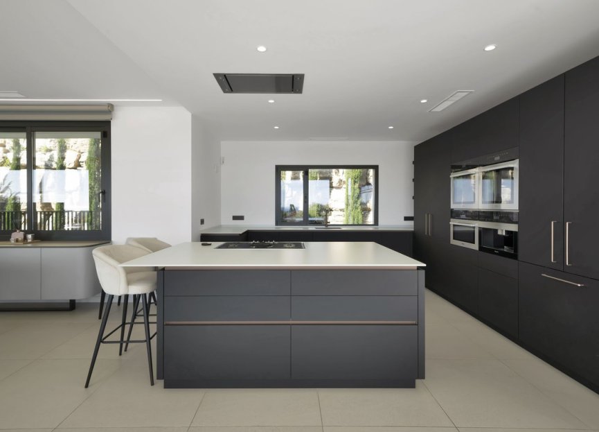 Reventa - House - Detached Villa - Benahavís - Benahavís Centro