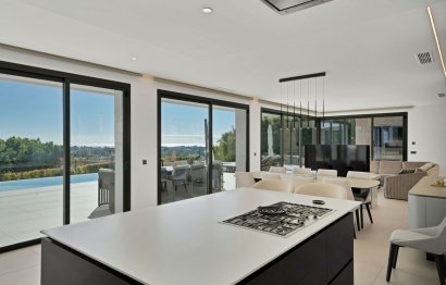 Reventa - House - Detached Villa - Benahavís - Benahavís Centro