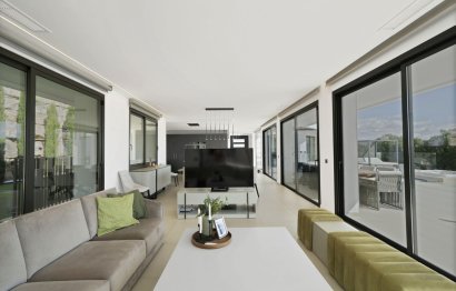 Reventa - House - Detached Villa - Benahavís - Benahavís Centro