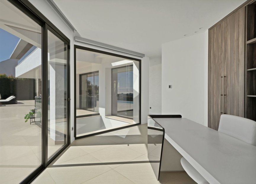 Reventa - House - Detached Villa - Benahavís - Benahavís Centro