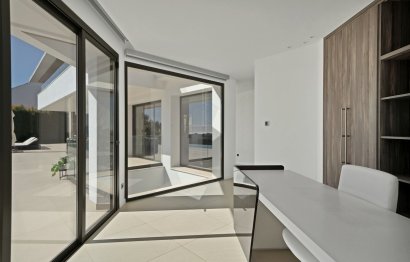 Reventa - House - Detached Villa - Benahavís - Benahavís Centro