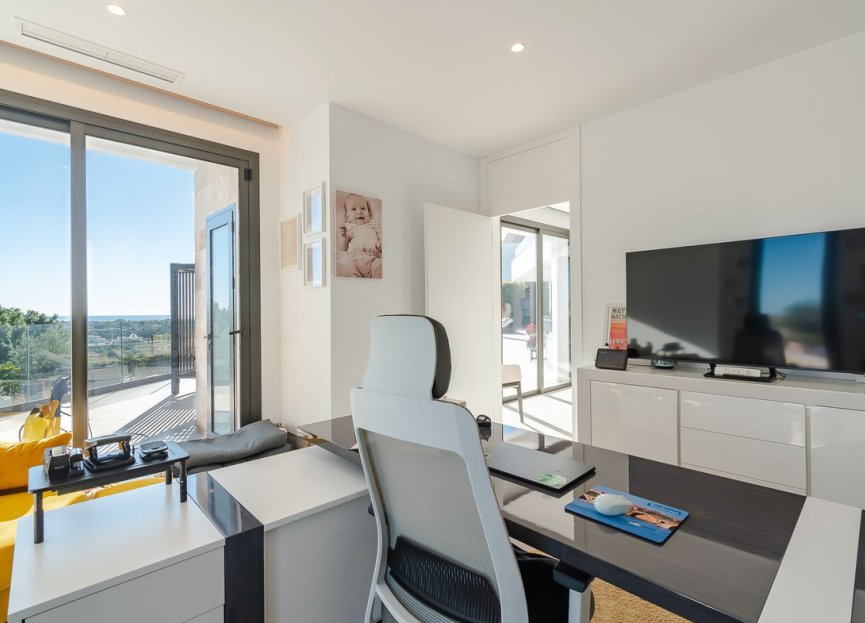 Reventa - House - Detached Villa - Benahavís - Benahavís Centro