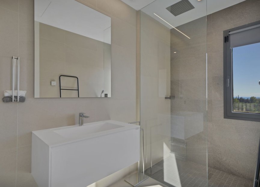 Reventa - House - Detached Villa - Benahavís - Benahavís Centro