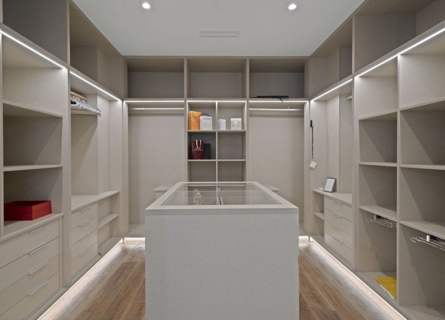 Reventa - House - Detached Villa - Benahavís - Benahavís Centro