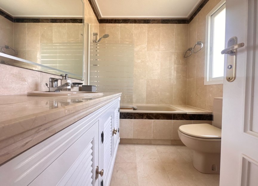 Dominion Beach, Estepona