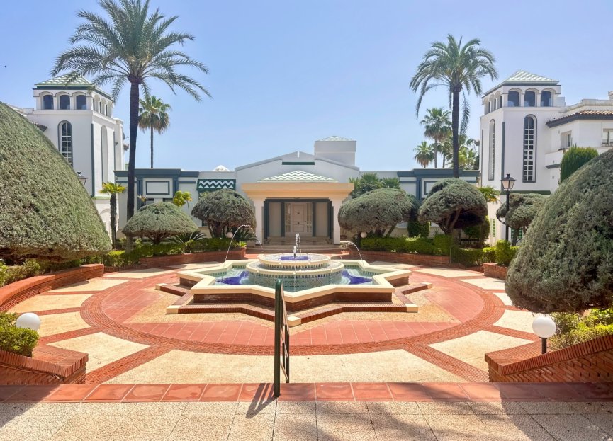 Dominion Beach, Estepona