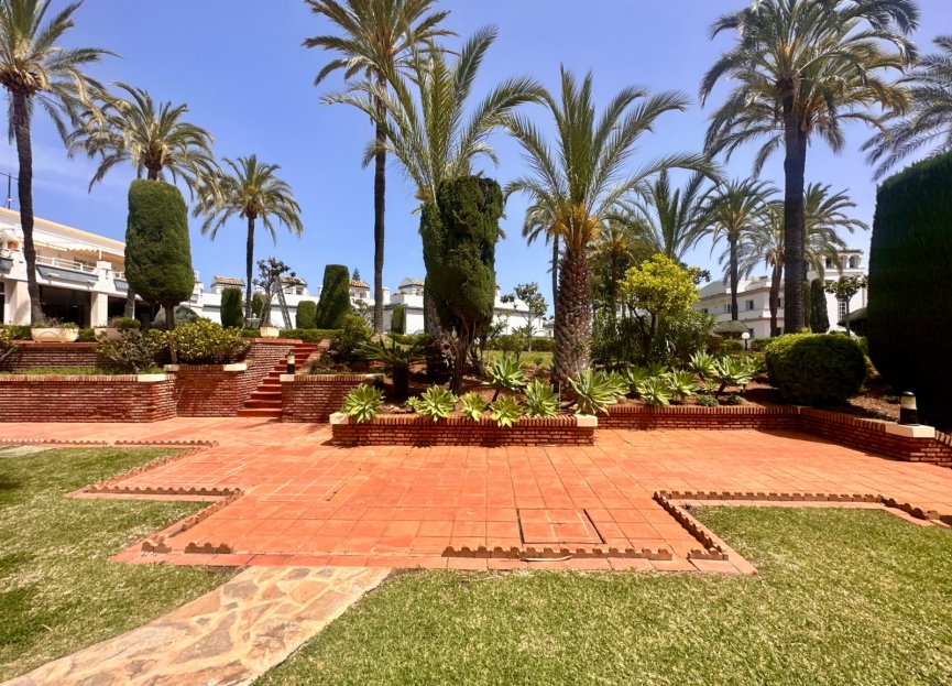 Dominion Beach, Estepona