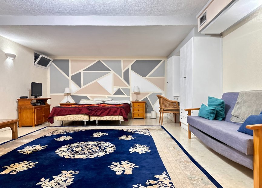 Dominion Beach, Estepona