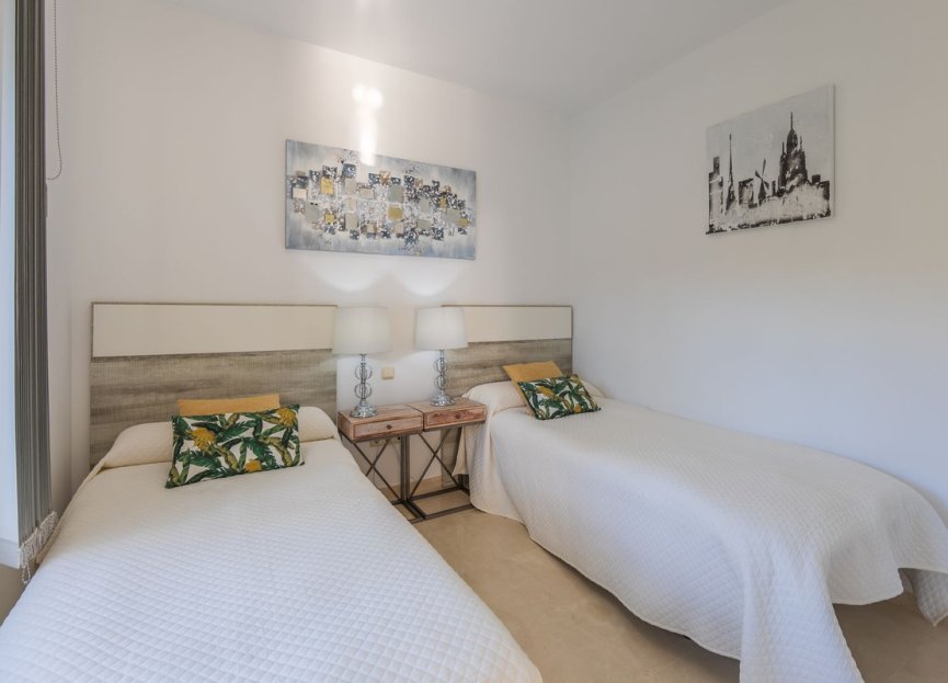 Resale - Ground floor apartment - Casares - Casares Playa