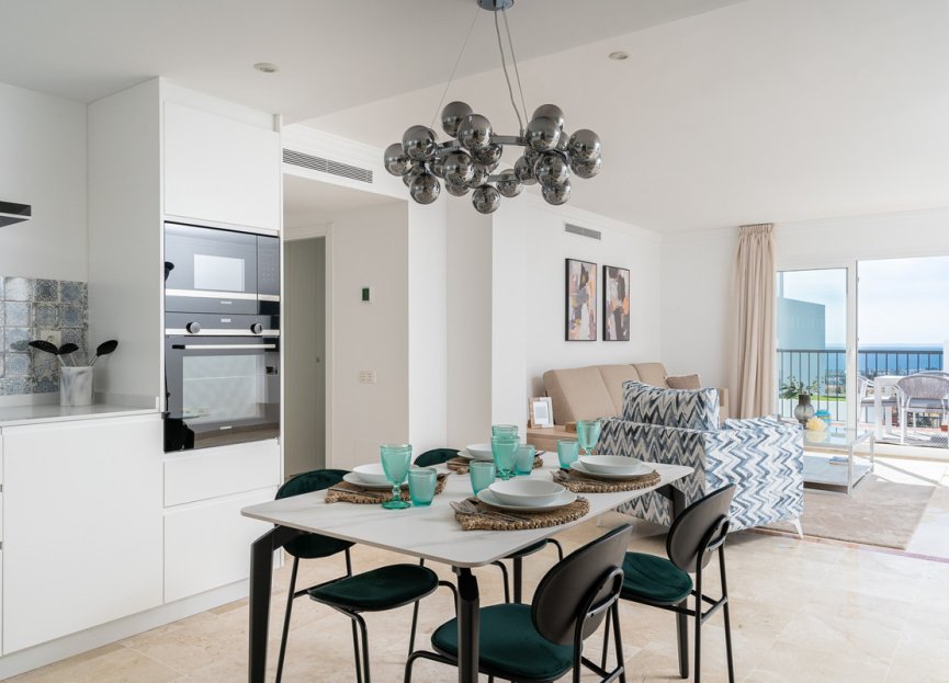 Resale - Apartment - Penthouse - Benahavís - Benahavís Centro